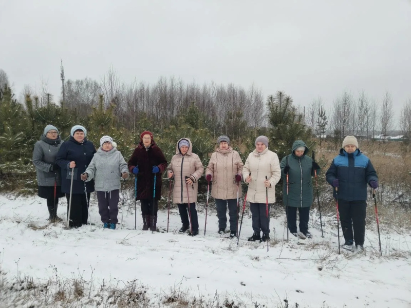Активный день: Скандинавская ходьба для всех» или «Как уйти от унылой жизни на пенсии