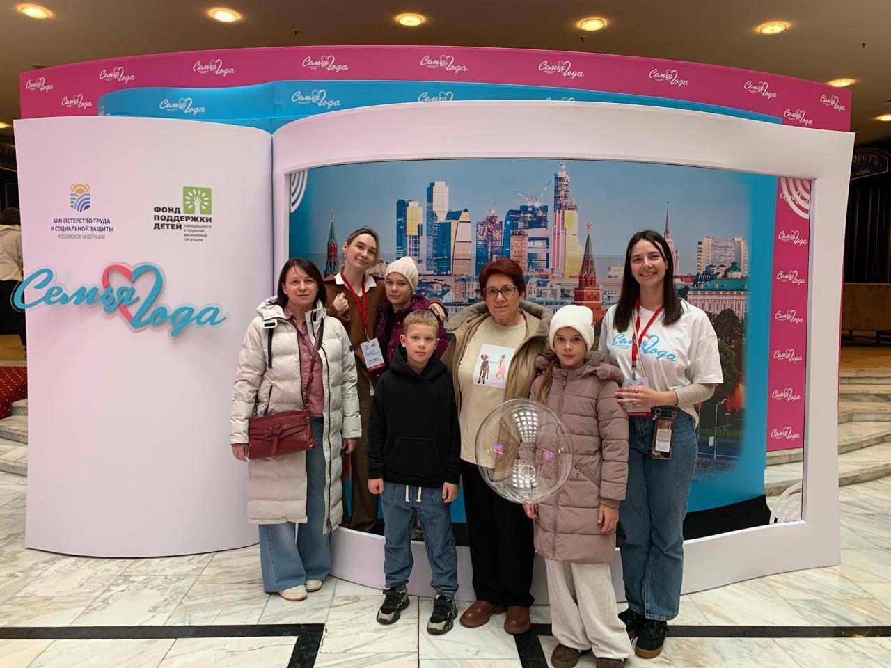 Семья Ежовых — победители Всероссийского конкурса «Семья года»!