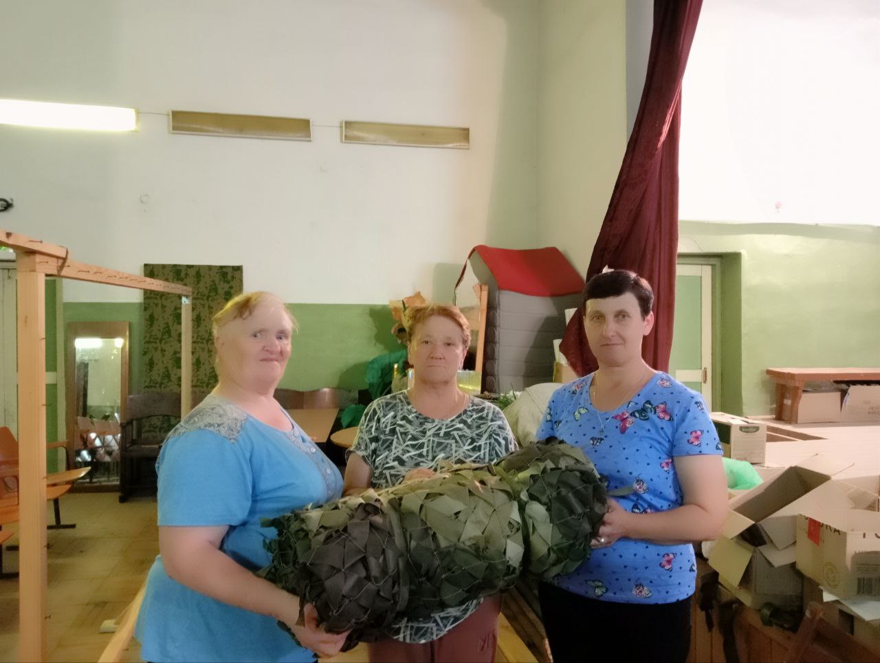 Плетение маскировочных сетей для СВО
