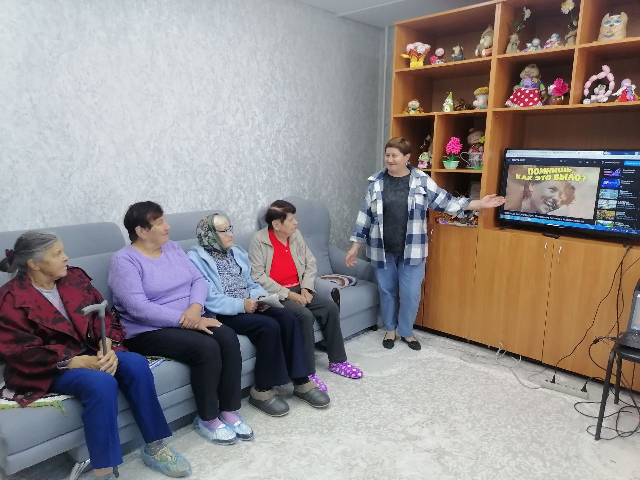 Информационный час