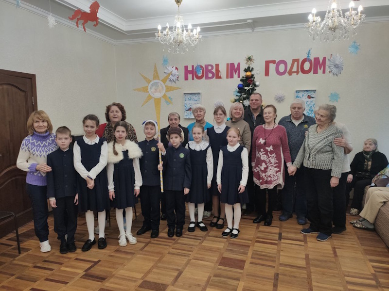 Рождественская радость от самых юных сердец.